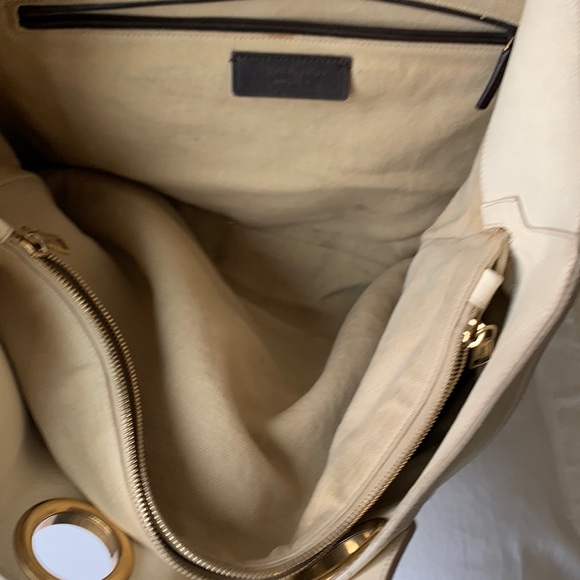 YSL Tote Bag - Picture 9 of 15